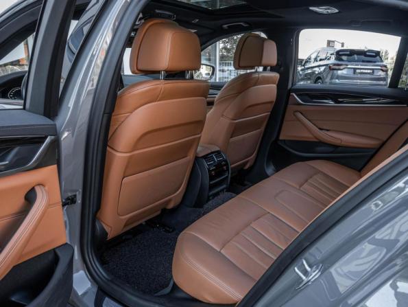 BMW 5 серии VII (G30/G31/G38) Рестайлинг с пробегом 2021 года, цена 4 610 000 рублей, 73150 км, седан, Автокод Объявления