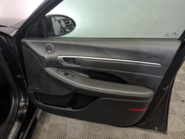 Hyundai Sonata VIII (DN8) с пробегом 2022 года, цена 2 475 000 рублей, 91868 км, седан, Автокод Объявления