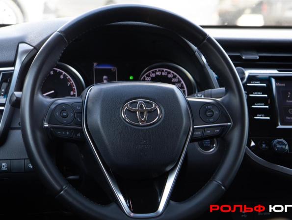 Toyota Camry VIII (XV70) с пробегом 2020 года, цена 2 248 000 рублей, 212211 км, седан, Автокод Объявления