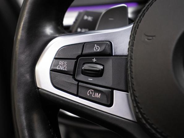 BMW 5 серии VII (G30/G31/G38) с пробегом 2019 года, цена 3 998 000 рублей, 112201 км, седан, Автокод Объявления