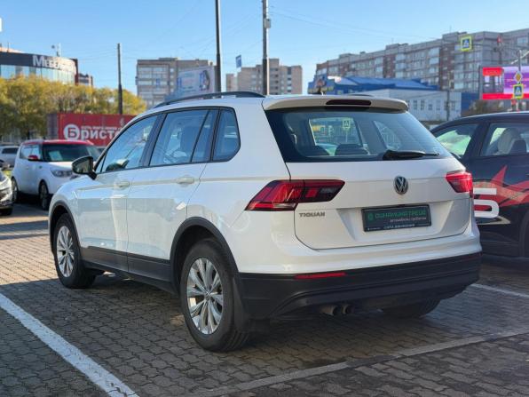 Volkswagen Tiguan II с пробегом 2020 года, цена 2 805 000 рублей, 17001 км, внедорожник, Автокод Объявления