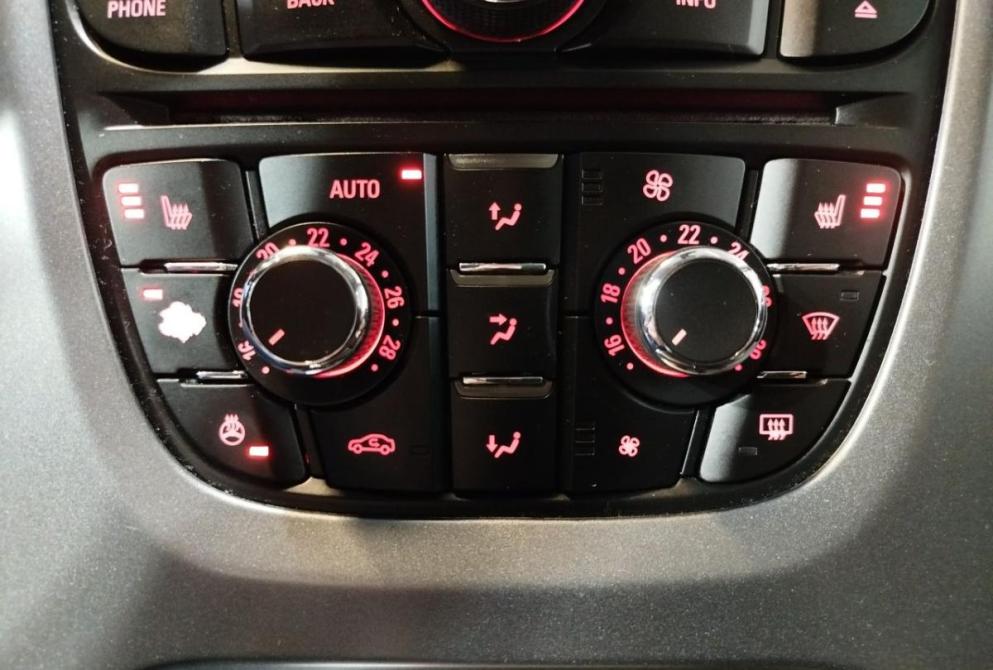 Opel Astra J Рестайлинг Саратов  - изображение 17