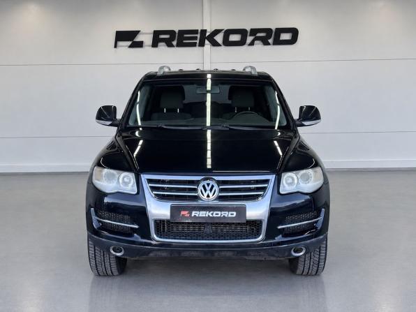 Volkswagen Touareg I Рестайлинг с пробегом 2007 года, цена 1 039 000 рублей, 295524 км, внедорожник, Автокод Объявления