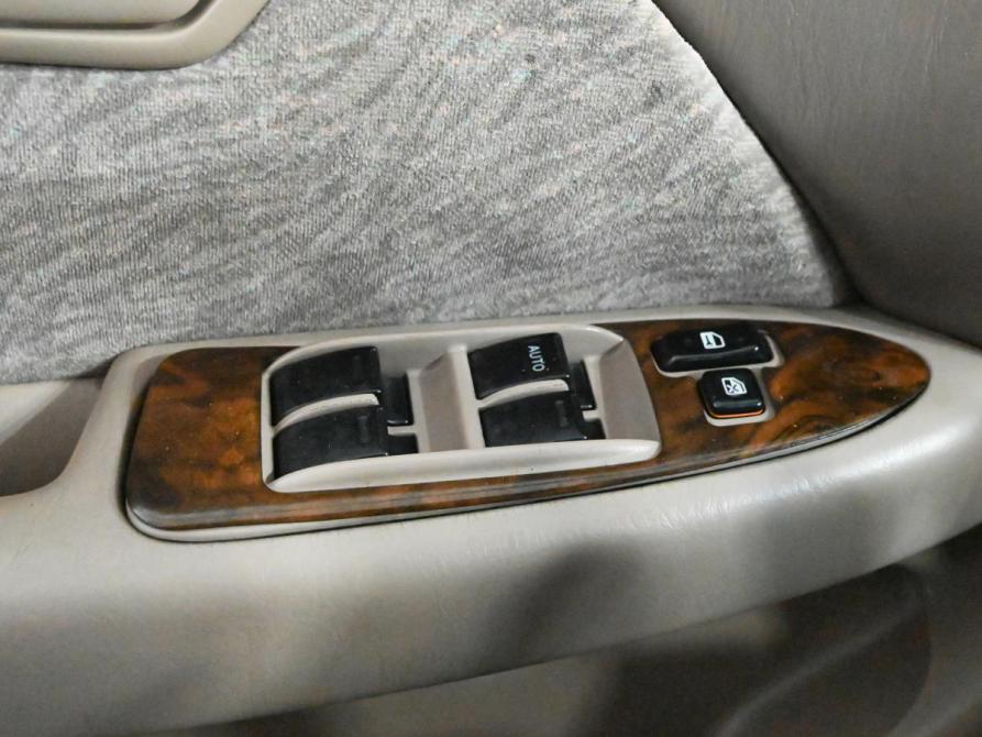 Toyota Camry IV (XV20) Екатеринбург  - изображение 12