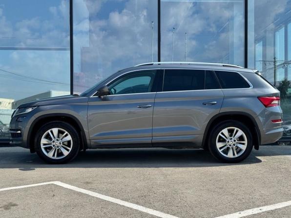 Skoda Kodiaq I с пробегом 2019 года, цена 1 999 900 рублей, 171560 км, внедорожник, Автокод Объявления