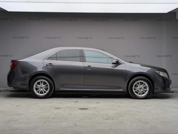Toyota Camry VII (XV50) с пробегом 2013 года, цена 1 355 000 рублей, 236186 км, седан, Автокод Объявления