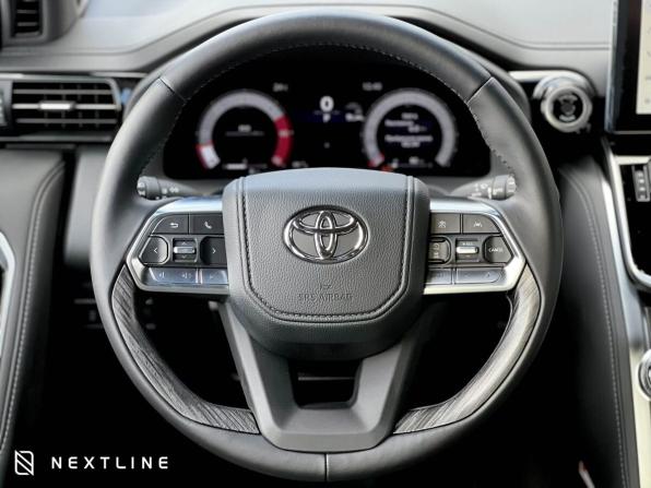 Новый Toyota Land Cruiser 300 Series 2026 года, цена 17 490 000 рублей, внедорожник, Автокод Объявления