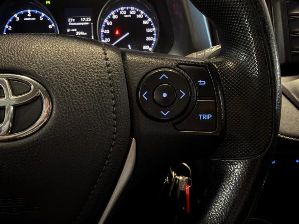 Toyota RAV4 IV (XA40) Рестайлинг с пробегом 2019 года, цена 1 799 000 рублей, 230000 км, внедорожник, Автокод Объявления