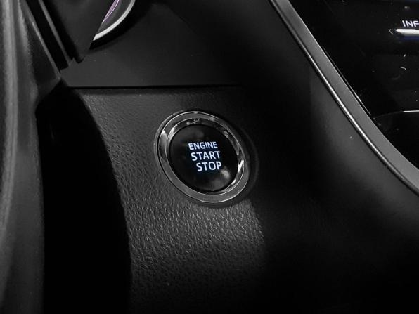 Toyota Camry VIII (XV70) с пробегом 2020 года, цена 1 740 000 рублей, 335000 км, седан, Автокод Объявления