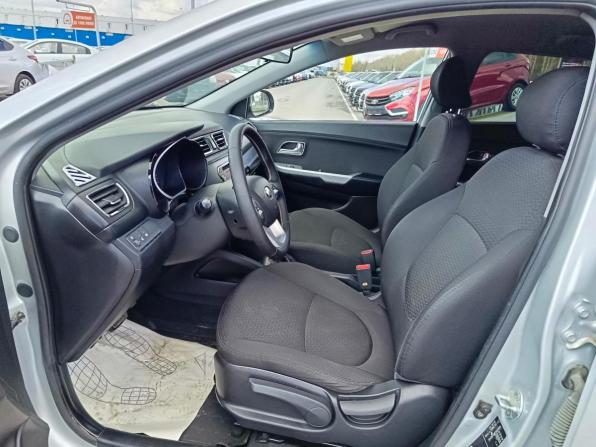 Kia Rio III с пробегом 2014 года, цена 1 049 995 рублей, 98500 км, хэтчбек, Автокод Объявления