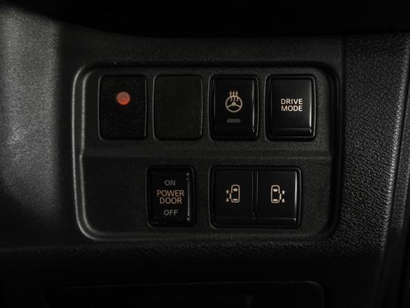 Nissan Serena V (C27) с пробегом 2018 года, цена 2 140 000 рублей, 57800 км, минивэн, Автокод Объявления