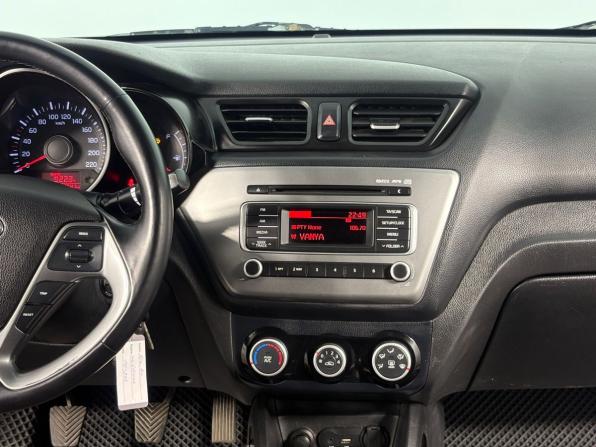 Kia Rio III Рестайлинг с пробегом 2016 года, цена 960 000 рублей, 177641 км, седан, Автокод Объявления