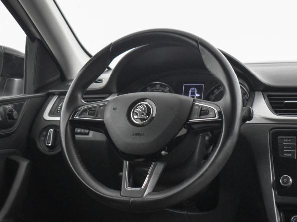 Skoda Rapid I Рестайлинг с пробегом 2019 года, цена 1 293 000 рублей, 103242 км, лифтбек, Автокод Объявления