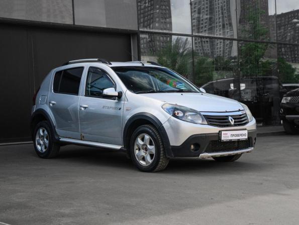 Renault Sandero I с пробегом 2012 года, цена 300 000 рублей, 241376 км, хэтчбек, Автокод Объявления