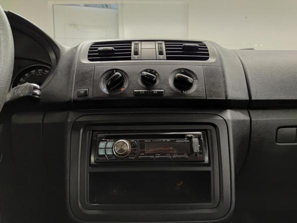 Skoda Fabia II Рестайлинг с пробегом 2012 года, цена 623 000 рублей, 110231 км, хэтчбек, Автокод Объявления