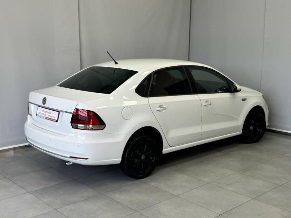 Volkswagen Polo V Рестайлинг с пробегом 2015 года, цена 845 000 рублей, 190290 км, седан, Автокод Объявления