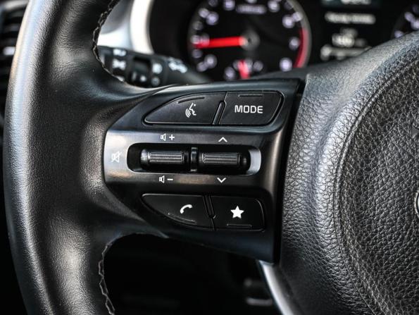 Kia Rio IV Рестайлинг с пробегом 2020 года, цена 1 699 000 рублей, 62434 км, седан, Автокод Объявления
