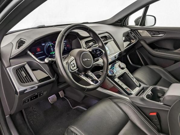 Jaguar I-Pace I с пробегом 2019 года, цена 3 600 000 рублей, 70811 км, внедорожник, Автокод Объявления