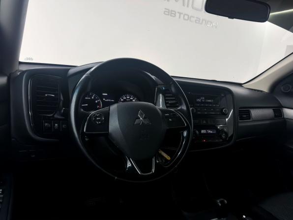 Mitsubishi Outlander III Рестайлинг 2 с пробегом 2015 года, цена 1 749 000 рублей, 179909 км, внедорожник, Автокод Объявления