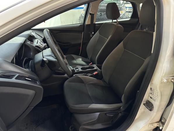 Ford Focus III с пробегом 2012 года, цена 480 000 рублей, 247552 км, хэтчбек, Автокод Объявления