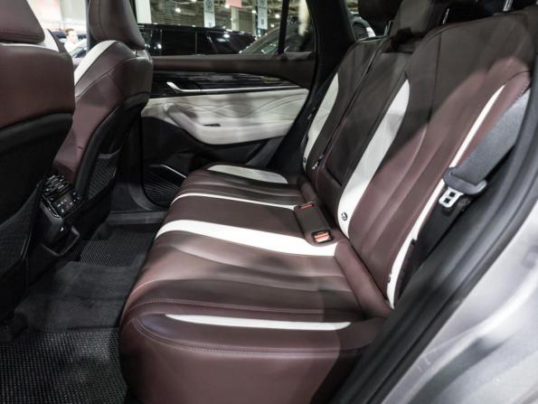 Geely Monjaro I с пробегом 2023 года, цена 3 099 700 рублей, 72000 км, внедорожник, Автокод Объявления