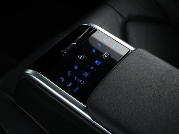 Toyota Camry VIII (XV70) с пробегом 2019 года, цена 2 797 050 рублей, 126576 км, седан, Автокод Объявления