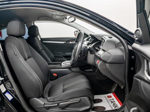 Honda Civic X с пробегом 2017 года, цена 1 800 000 рублей, 111550 км, седан, Автокод Объявления