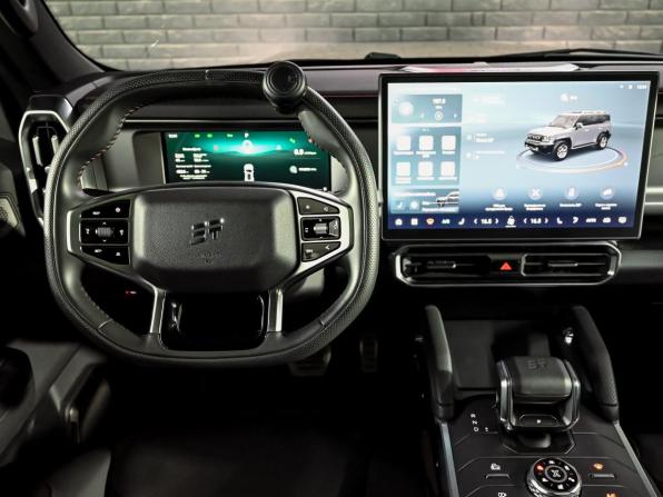 JETOUR T2 с пробегом 2024 года, цена 3 230 000 рублей, 48906 км, внедорожник, Автокод Объявления