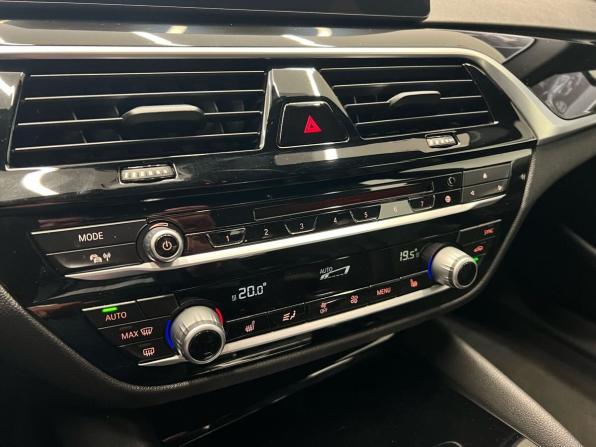 BMW 5 серии VII (G30/G31/G38) с пробегом 2017 года, цена 2 520 000 рублей, 200000 км, седан, Автокод Объявления