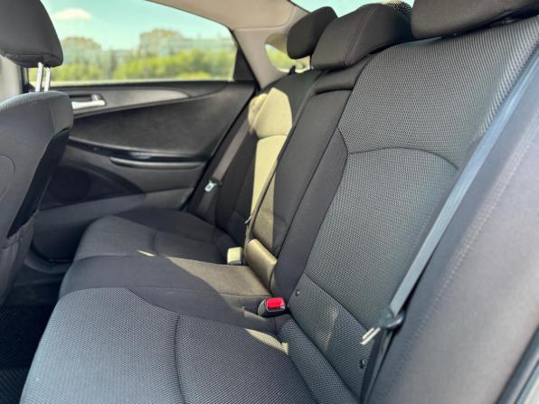 Hyundai Sonata VI (YF) с пробегом 2012 года, цена 960 000 рублей, 230176 км, седан, Автокод Объявления