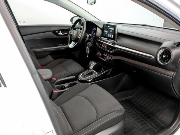 Kia Cerato IV с пробегом 2021 года, цена 1 990 000 рублей, 82419 км, седан, Автокод Объявления