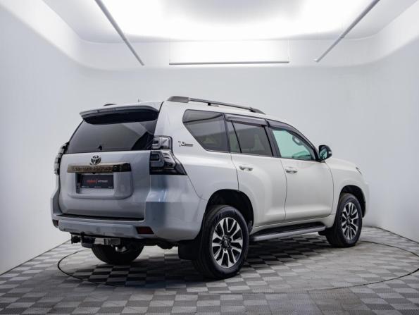 Toyota Land Cruiser Prado 150 Series Рестайлинг 3 с пробегом 2022 года, цена 6 712 000 рублей, 79818 км, внедорожник, Автокод Объявления