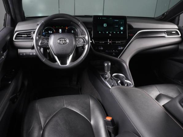 Toyota Camry VIII (XV70) Рестайлинг с пробегом 2023 года, цена 3 529 000 рублей, 55936 км, седан, Автокод Объявления