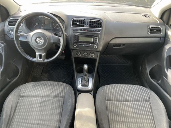 Volkswagen Polo V с пробегом 2012 года, цена 589 000 рублей, 274362 км, седан, Автокод Объявления