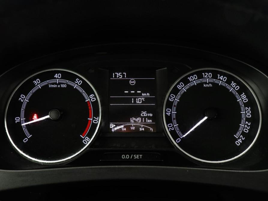 Skoda Rapid I Рестайлинг Химки  - изображение 11