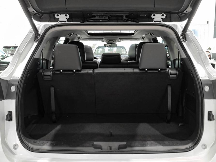 Toyota Highlander IV (XU70) Казань  - изображение 12