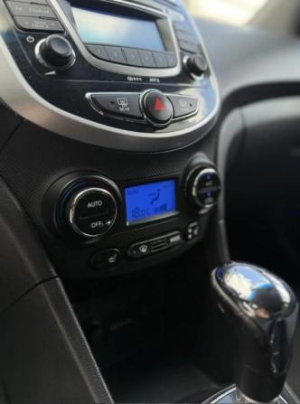 Hyundai Solaris I с пробегом 2011 года, цена 890 000 рублей, 159407 км, хэтчбек, Автокод Объявления