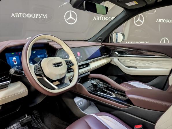 Geely Monjaro I с пробегом 2023 года, цена 2 990 000 рублей, 32068 км, внедорожник, Автокод Объявления