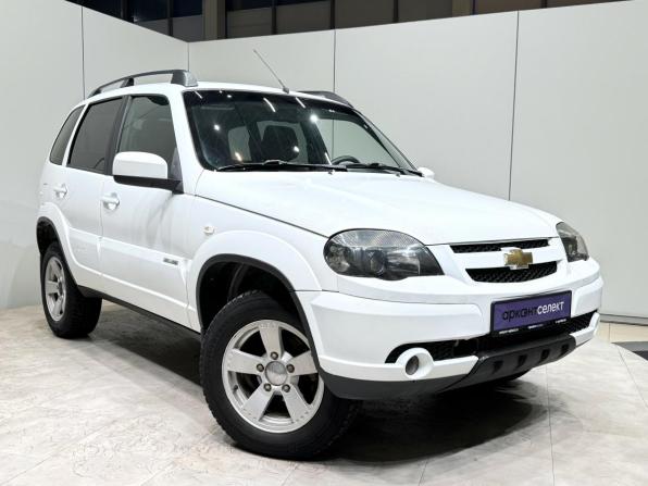 Chevrolet Niva I Рестайлинг с пробегом 2018 года, цена 735 000 рублей, 177248 км, внедорожник, Автокод Объявления