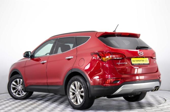 Hyundai Santa Fe III Рестайлинг с пробегом 2015 года, цена 1 899 000 рублей, 170017 км, внедорожник, Автокод Объявления
