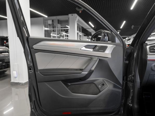 Volkswagen Tayron I Рестайлинг с пробегом 2024 года, цена 4 400 000 рублей, 20 км, внедорожник, Автокод Объявления