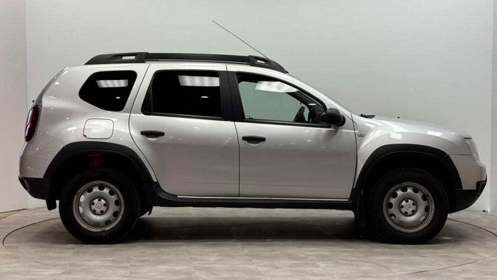 Renault Duster I Рестайлинг Киров  - изображение 5