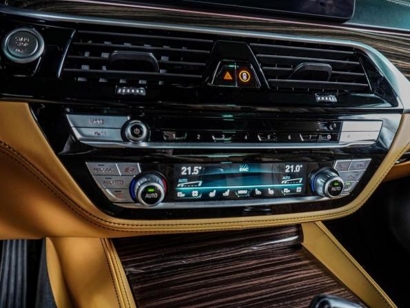 BMW 5 серии VII (G30/G31/G38) Рестайлинг с пробегом 2022 года, цена 5 699 000 рублей, 98855 км, седан, Автокод Объявления