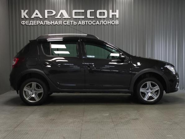 Renault Sandero II Рестайлинг с пробегом 2021 года, цена 1 199 000 рублей, 57472 км, хэтчбек, Автокод Объявления