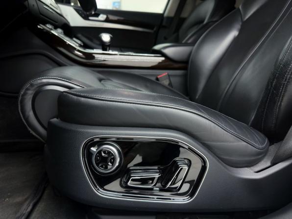 Audi A8 III (D4) Рестайлинг с пробегом 2016 года, цена 2 399 000 рублей, 172000 км, седан, Автокод Объявления