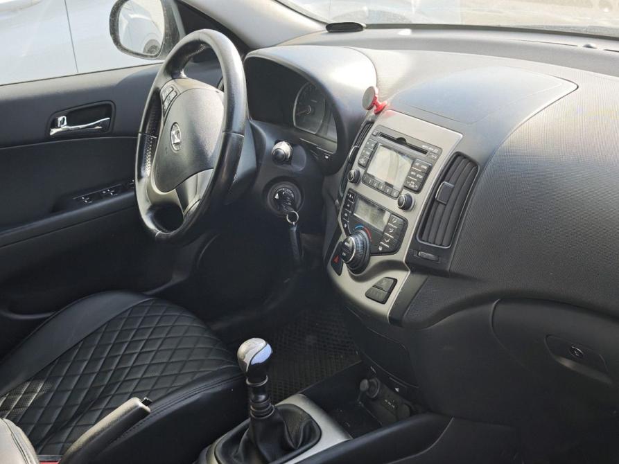 Hyundai i30 I Челябинск  - изображение 2