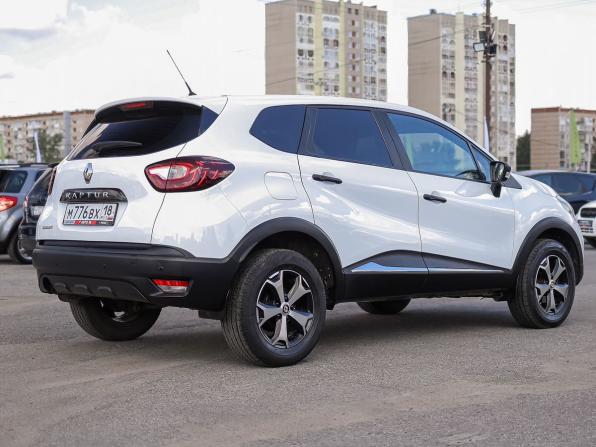 Renault Kaptur I с пробегом 2018 года, цена 1 199 000 рублей, 117680 км, внедорожник, Автокод Объявления