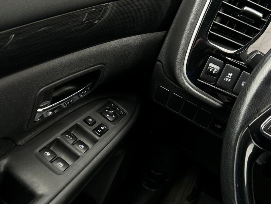 Mitsubishi Outlander III Рестайлинг 2 Санкт-Петербург  - изображение 21