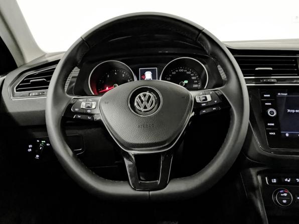 Volkswagen Tiguan II с пробегом 2020 года, цена 2 525 000 рублей, 137900 км, внедорожник, Автокод Объявления