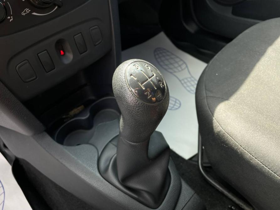 Renault Logan II Рестайлинг Стерлитамак  - изображение 27